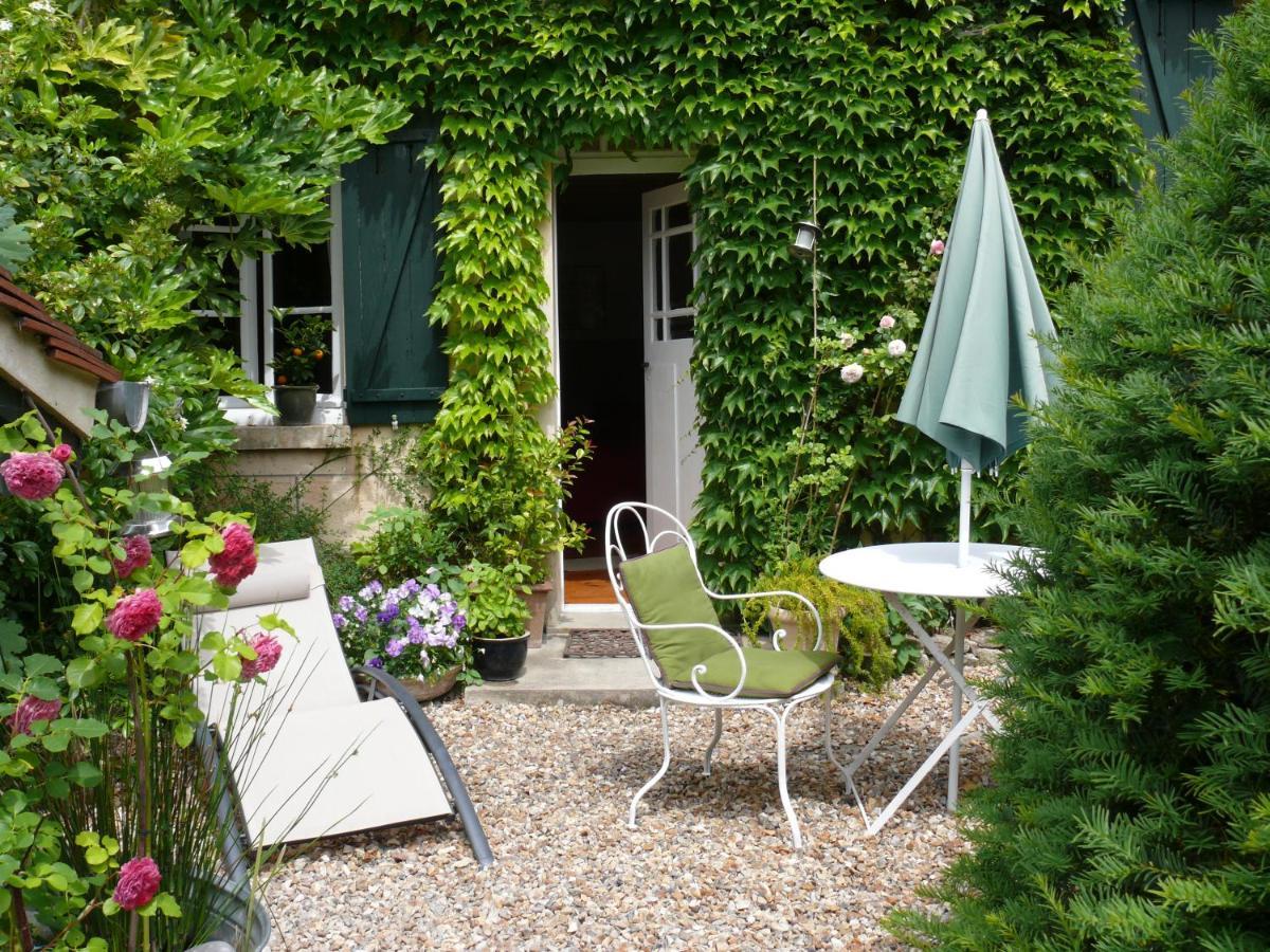 Ferienwohnung A L'Ombre Du Tilleul Giverny Exterior foto